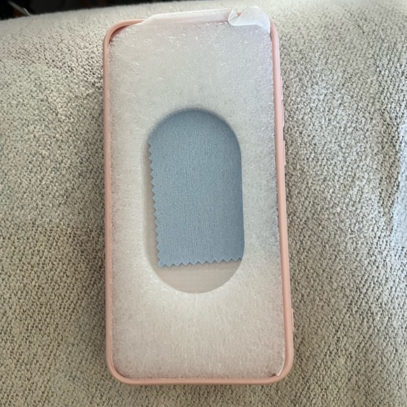 BLU studio mini 2023 Cell phone case with tempered glass, ETC. New never used. - Picture 3 of 5